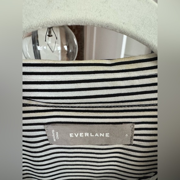Everlane Black and White Silk Button Down Shirt - Picture 6 of 6